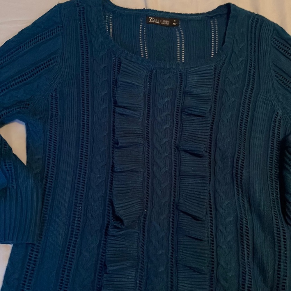 Turquoise crew neck sweater